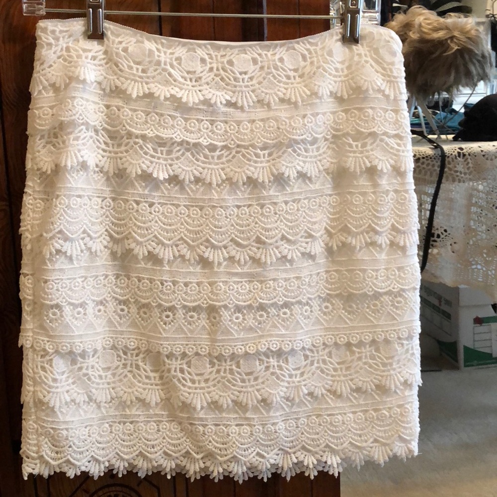 White House Black Market lace mini skirt, size 2